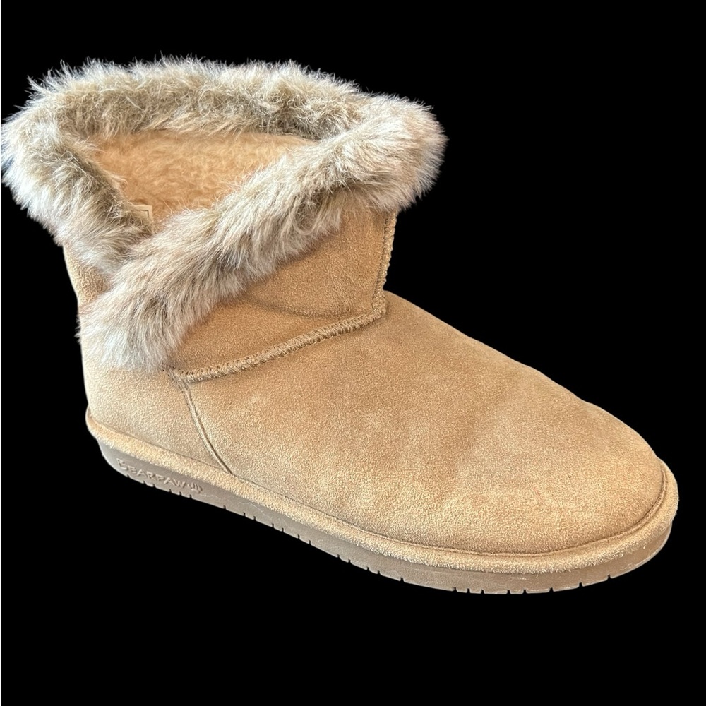 BearPaw Tan Winter Boots with Fur Trim